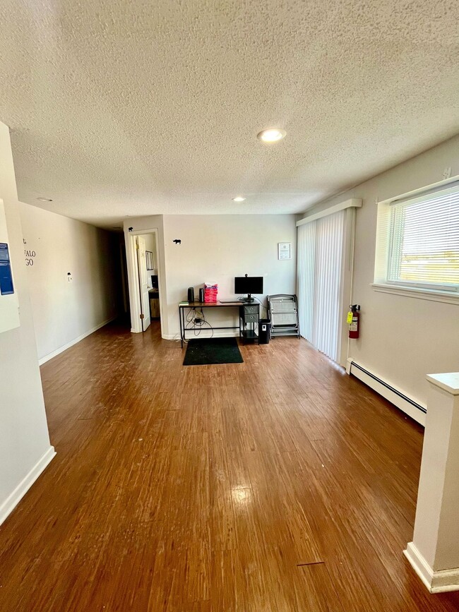 Floorplan - Holiday Meadows Apartments