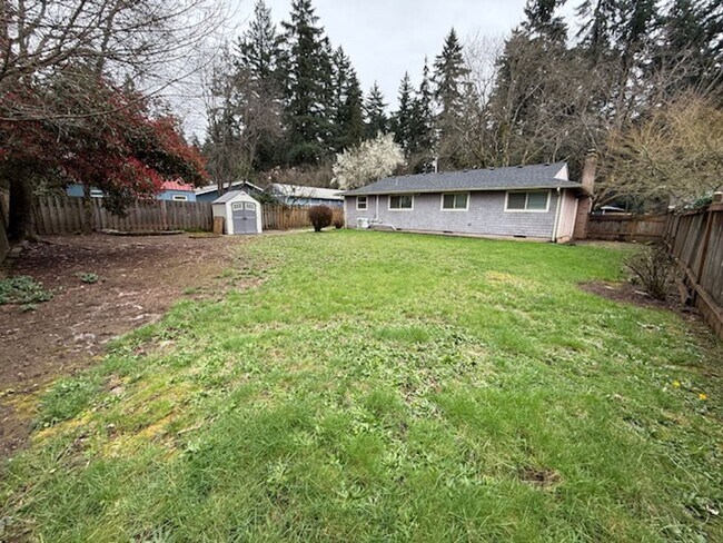 Building Photo - 18021 SW Tualata Ave