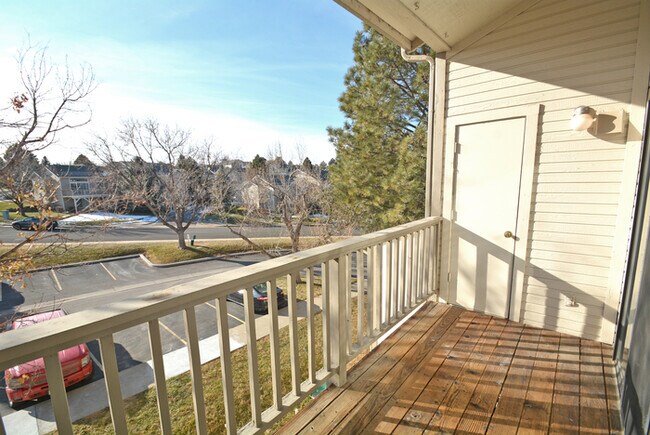 Building Photo - Loft One Bedroom plus additional main floo...