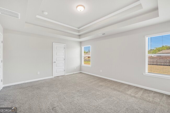 Building Photo - 266 Presidents Way