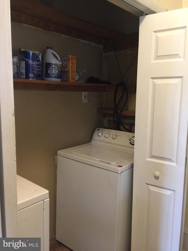 6539 Park Ave 6539 Park Ave Pennsauken Township NJ 08109 Apartment