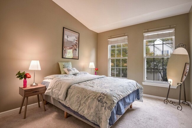 Building Photo - 18806 Harmony Woods Ln