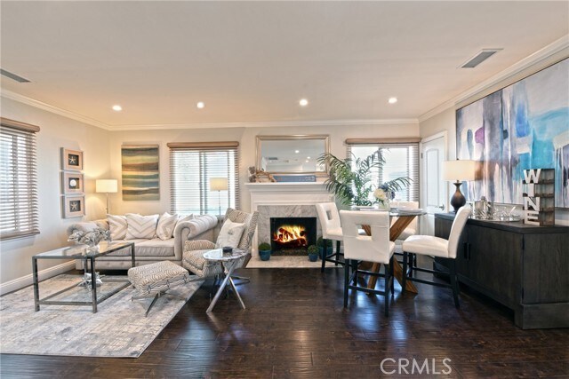 Building Photo - 1319 W Bay Ave