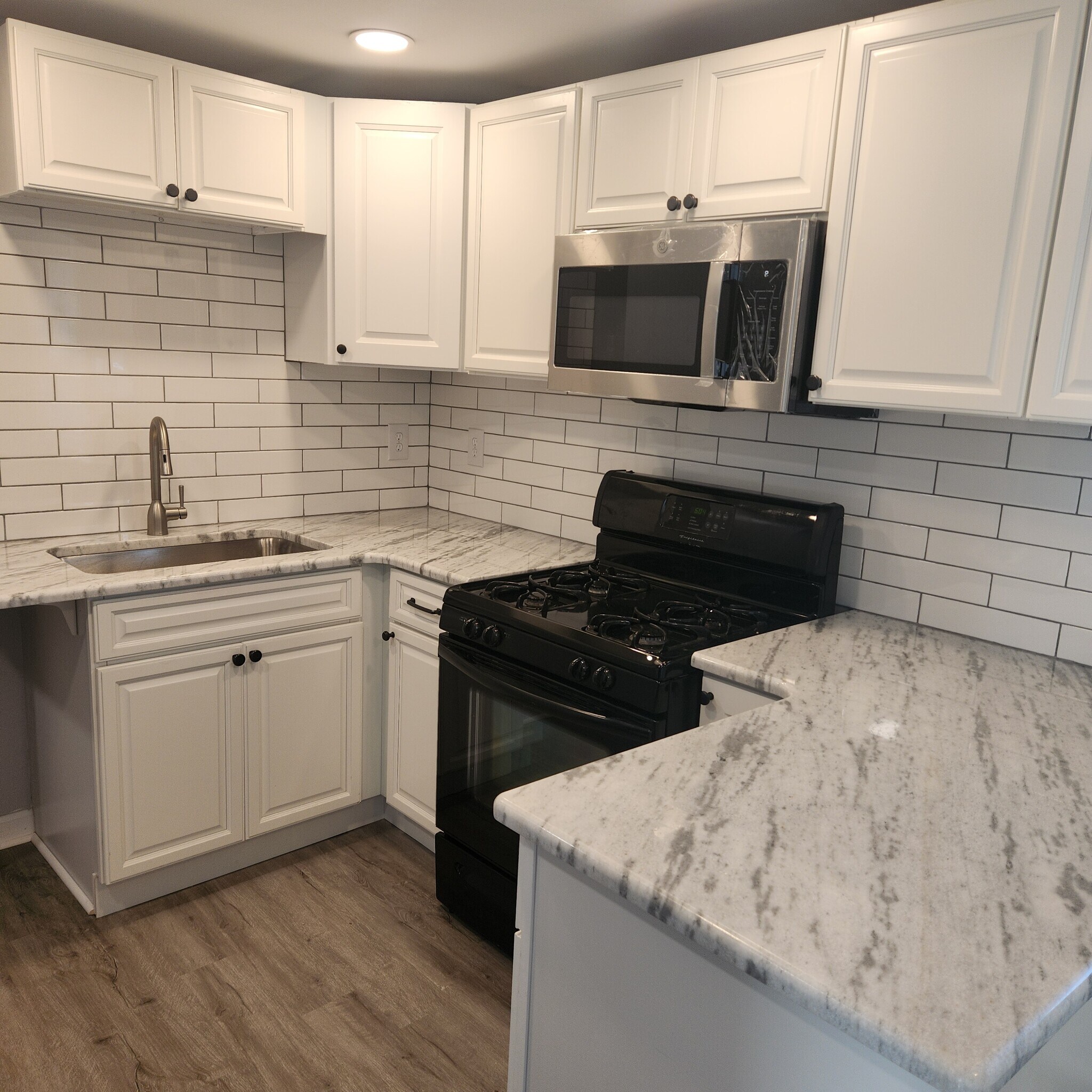 Building Photo - 2065 Colvin Blvd