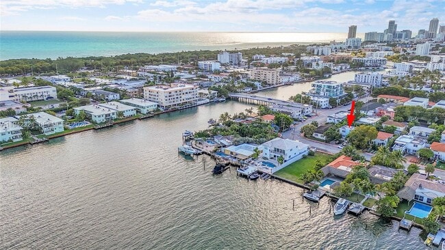 Building Photo - 618 86th St