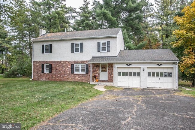 Building Photo - 1760 N Wales Rd