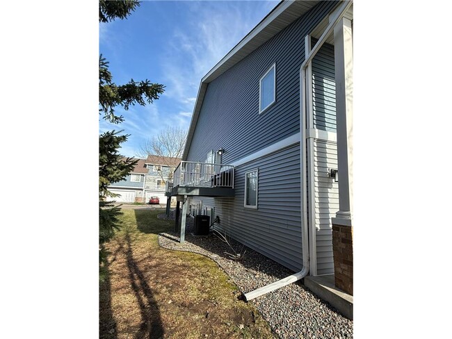 Building Photo - 17644 69th Pl N