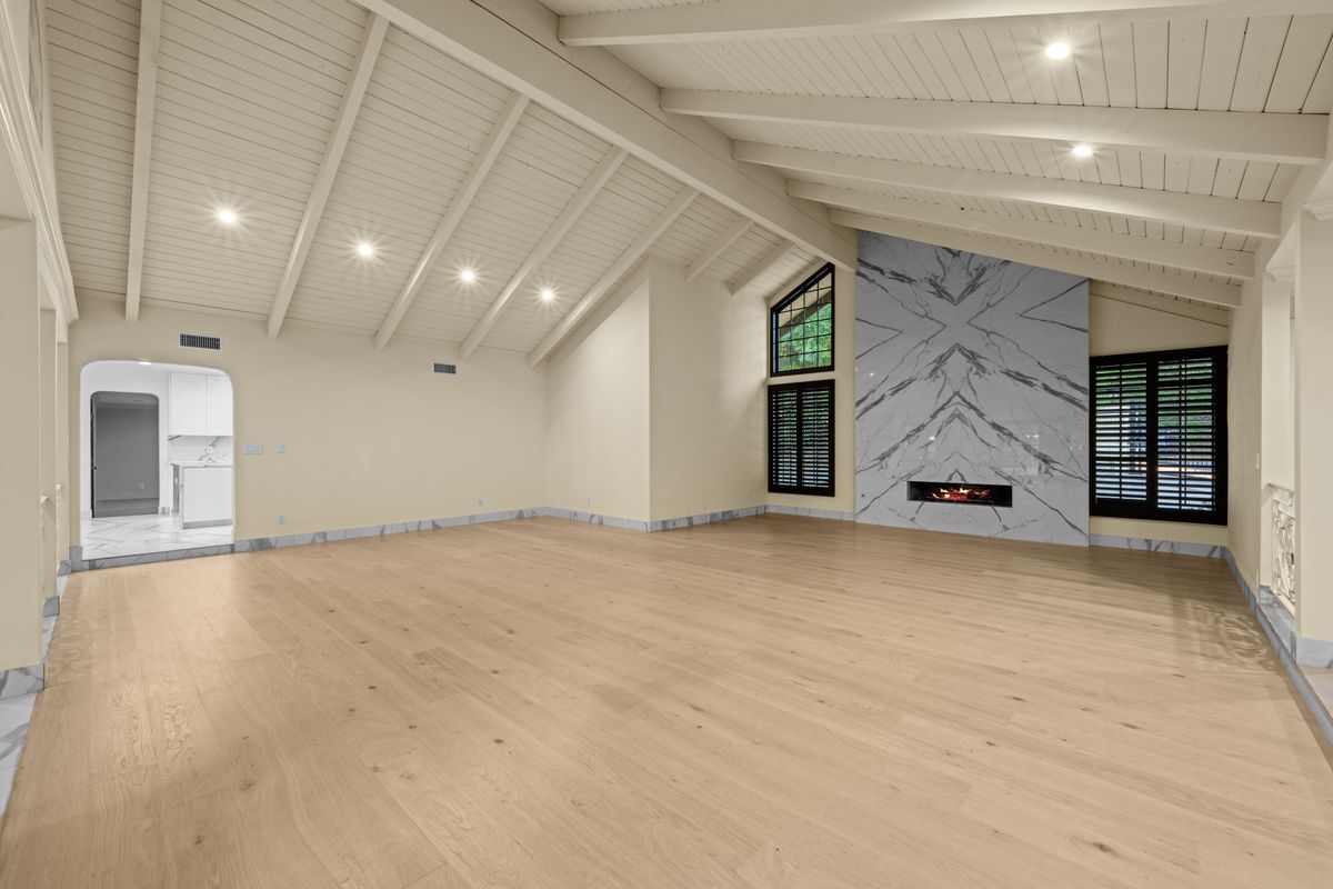 Building Photo - 17449 Sumiya Dr