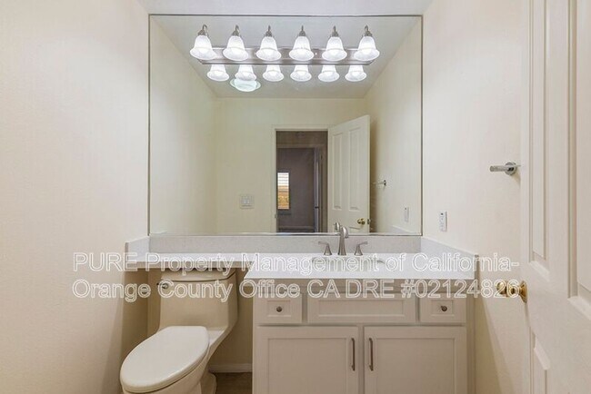 Building Photo - 11930 N Riviera