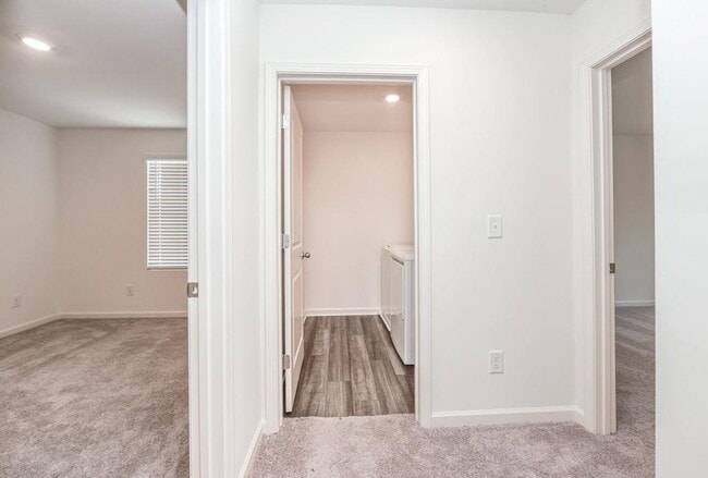 Building Photo - 78 Elmarry Ln