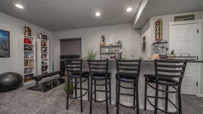 Building Photo - Four Bedroom Rancher in Greenways at Sand Creek