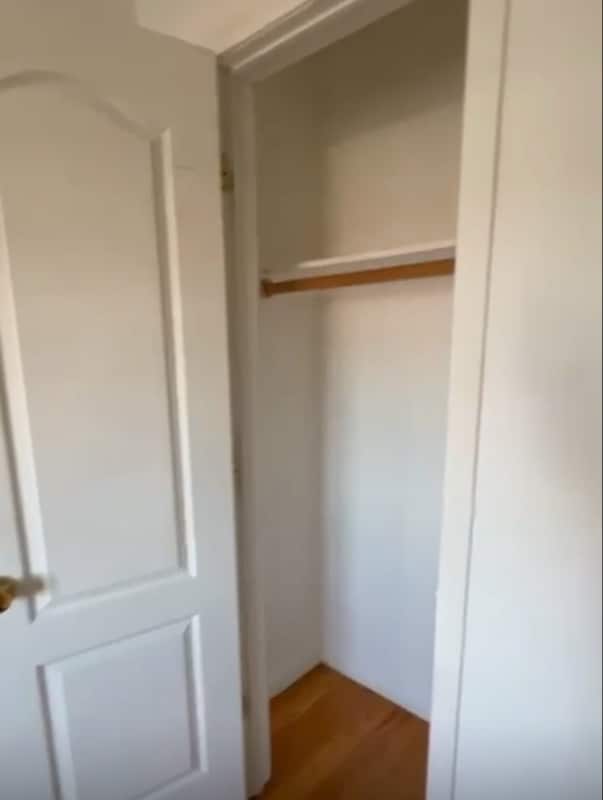 Building Photo - 20-10 Steinway St