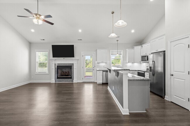 Building Photo - 36 Grazing Meadows Dr