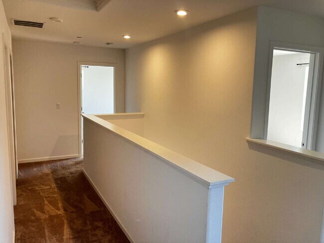 Building Photo - Open House 09/03/2025 3:00 pm to 5:00 pm. ...