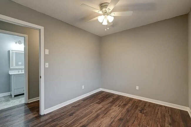 Building Photo - 421 sharpe st woodruff sc