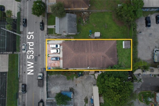 Building Photo - 225 NW 53rd St