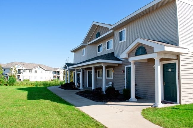 Building Photo - 3 br, 2 bath Apartment - Coastal Crossings