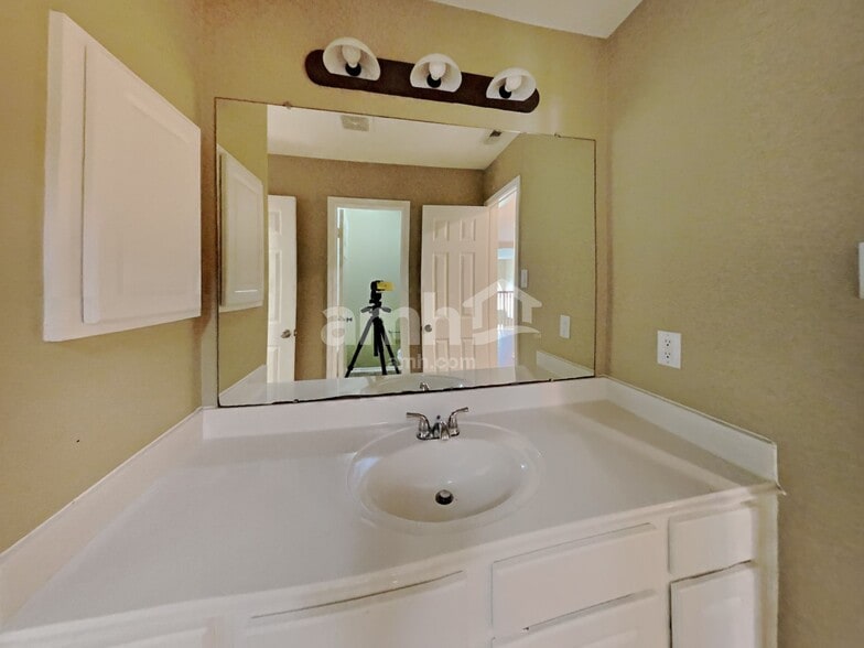 Building Photo - 12311 Amanda Pines Dr