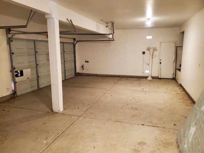 Building Photo - 84476 Ruebens Way