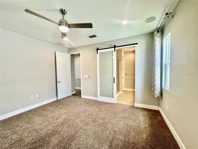 Building Photo - 710 Spring Creek Dr