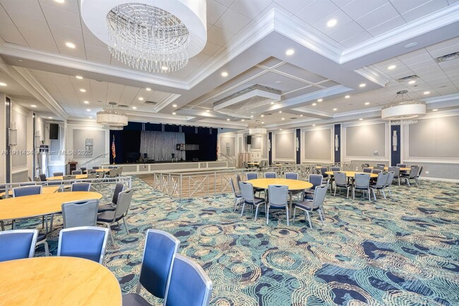 Building Photo - 5147 Europa Dr