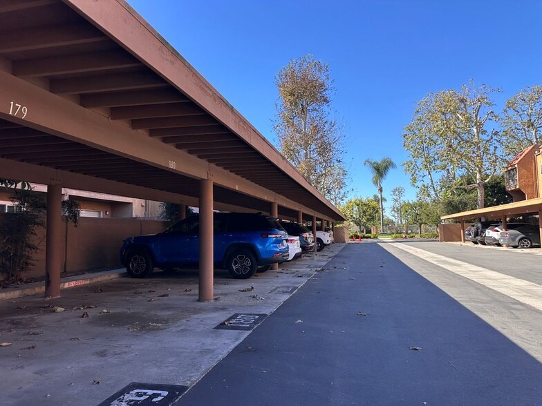 Building Photo - 6600 Warner Ave