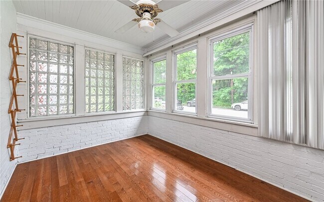 Building Photo - 1003 S Trenton Ave
