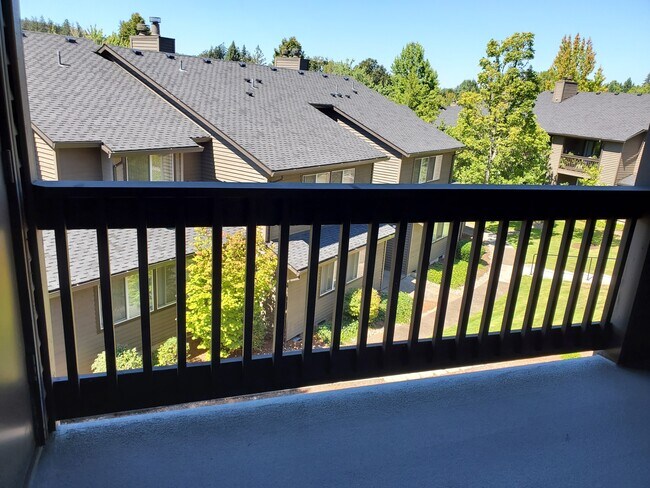 Building Photo - 9420 SW 146th Terrace