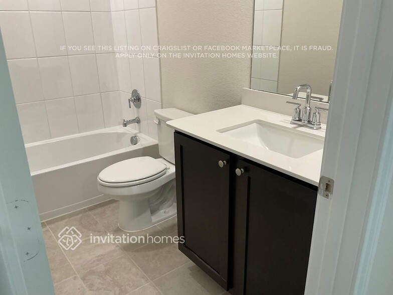 Building Photo - 7409 Mayplace Dr