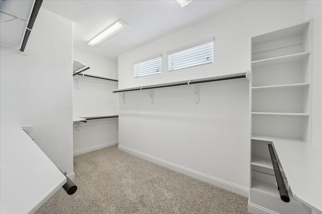 Building Photo - 1113 W 18th St