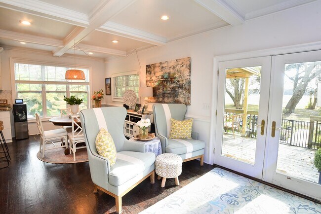 Building Photo - 23409 Seaside Rd