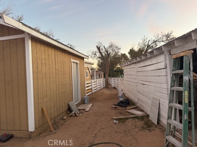 Building Photo - 16100 Navajo Rd