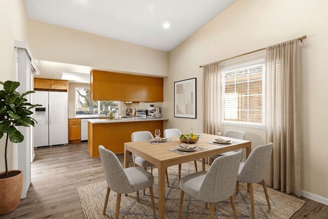 Building Photo - Union City 4-Bed, 2-Bath w/ 2-Car Garage & Vaulted Ceilings