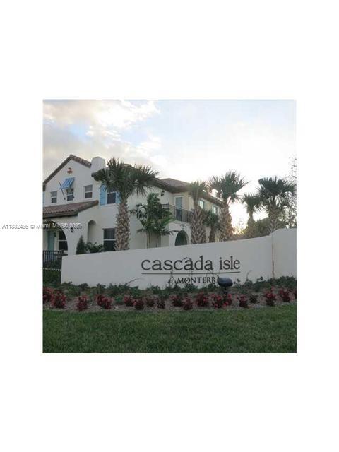 Building Photo - 2950 St Thomas Dr