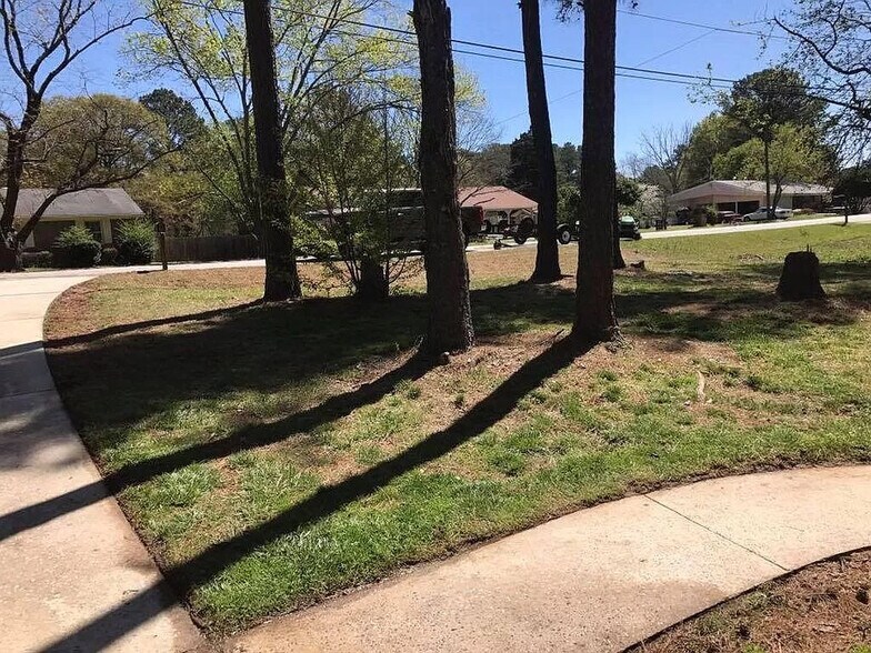Building Photo - Room in House on Georgia Ave