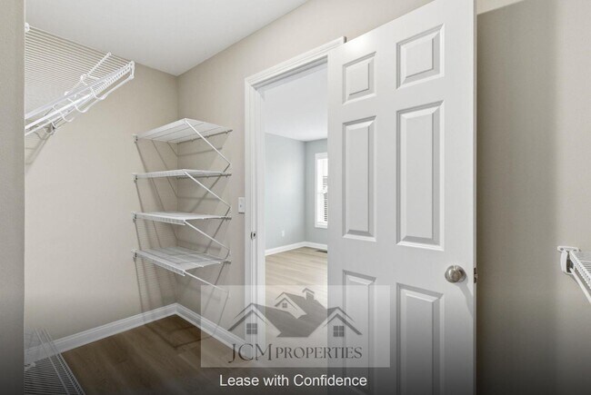 Building Photo - 109 Lambert Fld