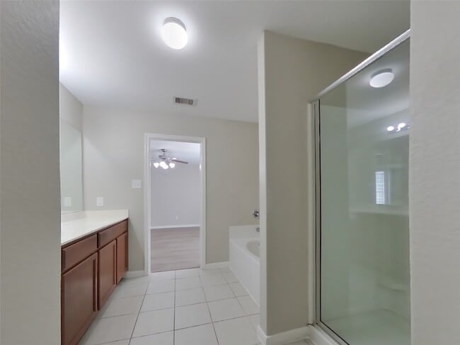 Building Photo - 432 Palomino Stand Dr