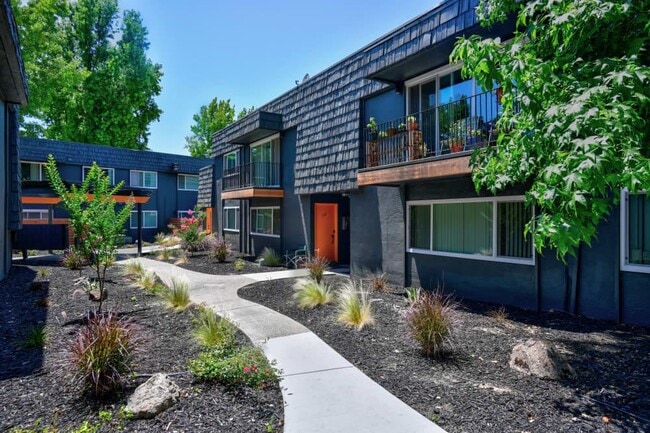 Building Photo - 935 Johnfer Way