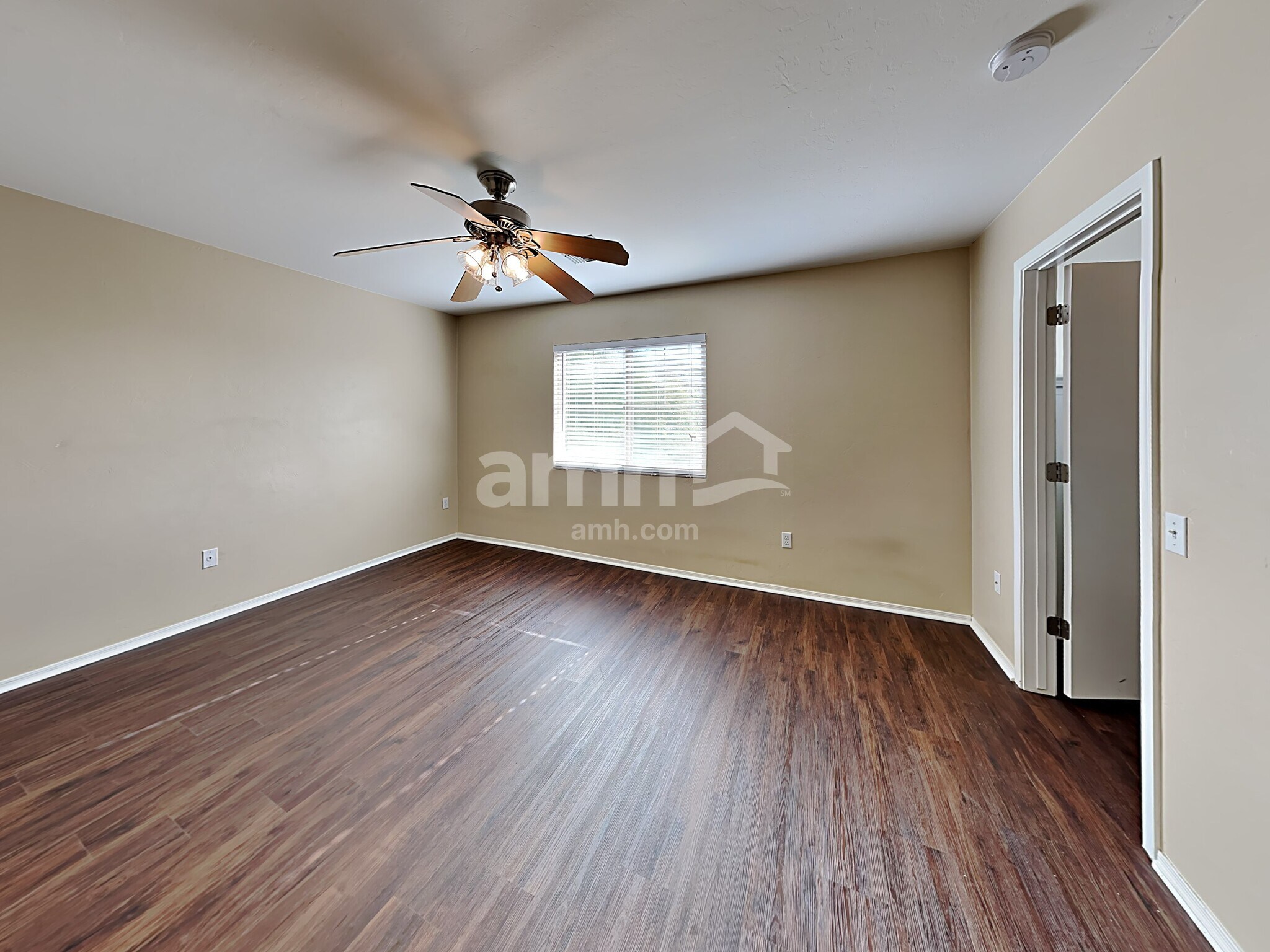 Building Photo - 6056 S Sweet Birch Ln