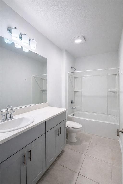 Building Photo - 5527 Tranquila Ln