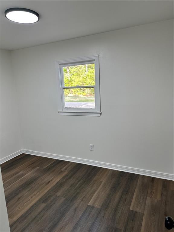 Building Photo - 1305 Middle Ring Rd