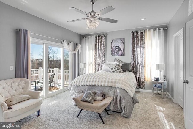 Building Photo - 12950 Blue Sky Pl