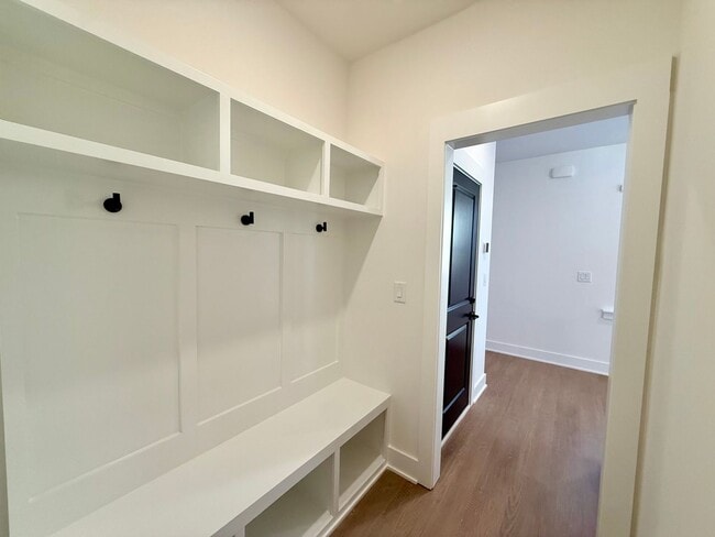 Building Photo - 2803 Fordwood Dr