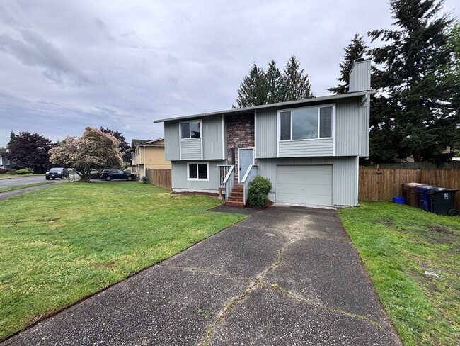 Building Photo - Desired NE Tacoma Community