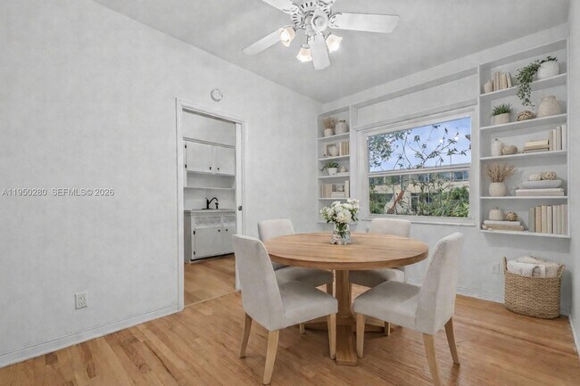 Building Photo - 9160 NE 8th Ave