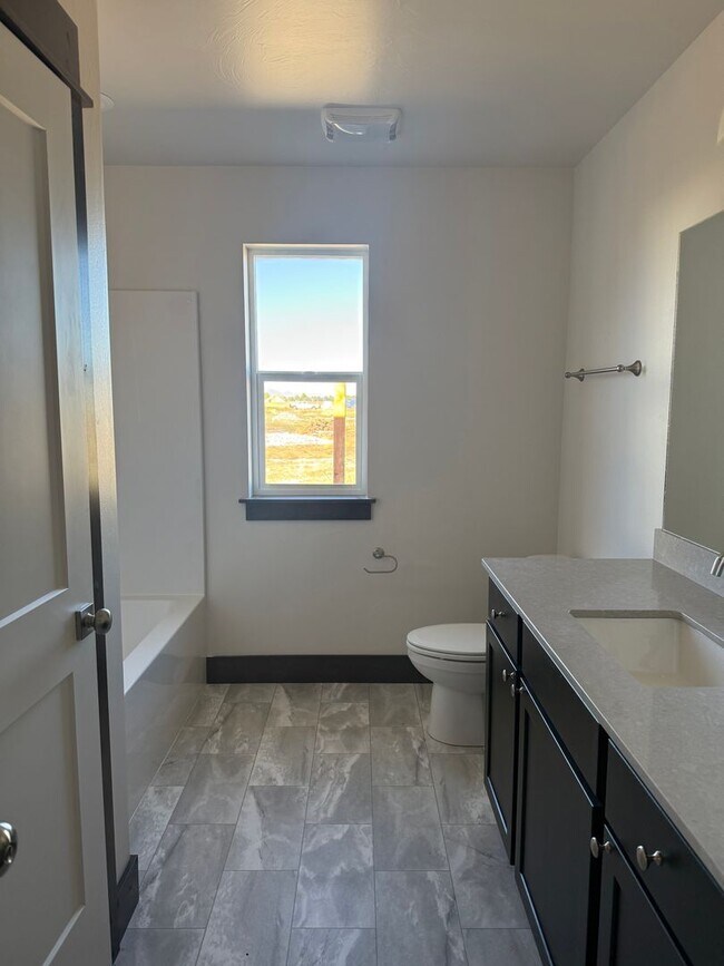Building Photo - Brand New 3 Bed 2 Bath with double attache...