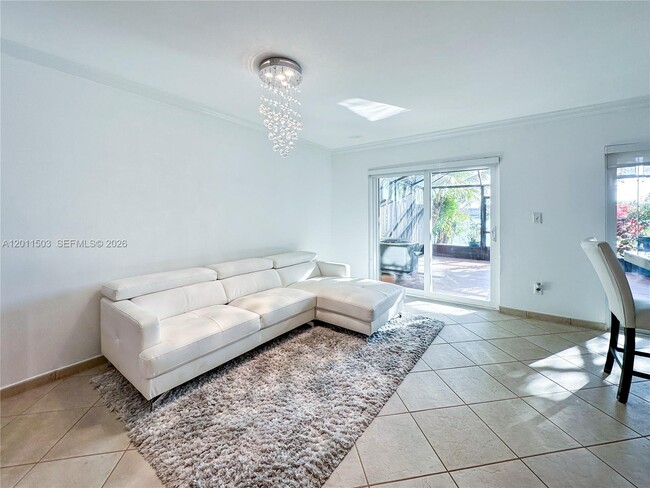 Building Photo - 17272 SW 139th Ct