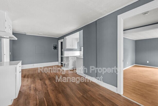 Building Photo - 3111 Avenue D