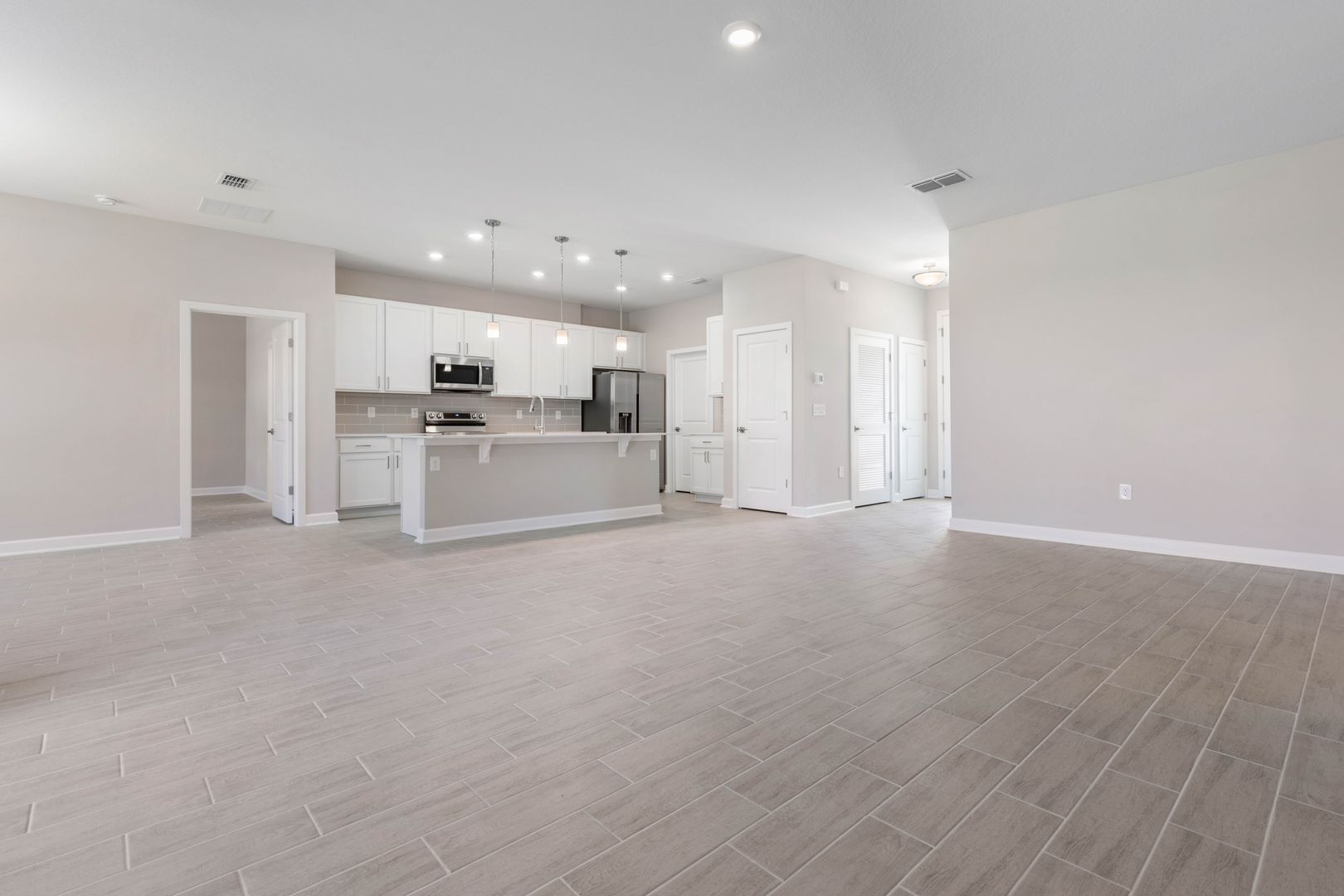Building Photo - 1285 Mohawk Dr