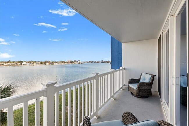 Building Photo - 500 Treasure Island Causeway